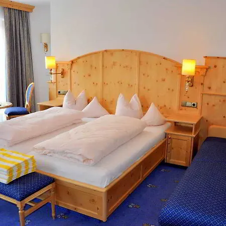 Jaegerhof Hotel 4*