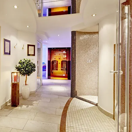 Jaegerhof Hotel