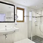 Hotel Jaegerhof 4*